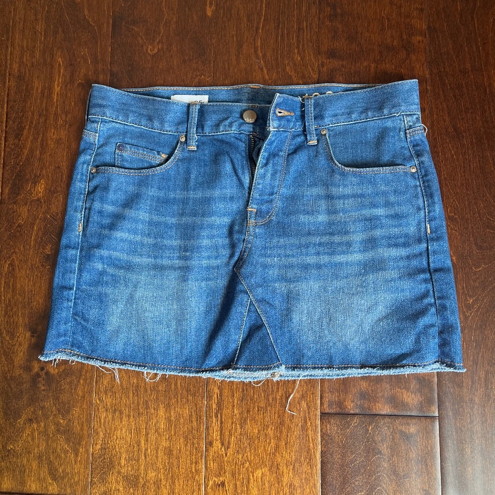 Gap Mini Skirt